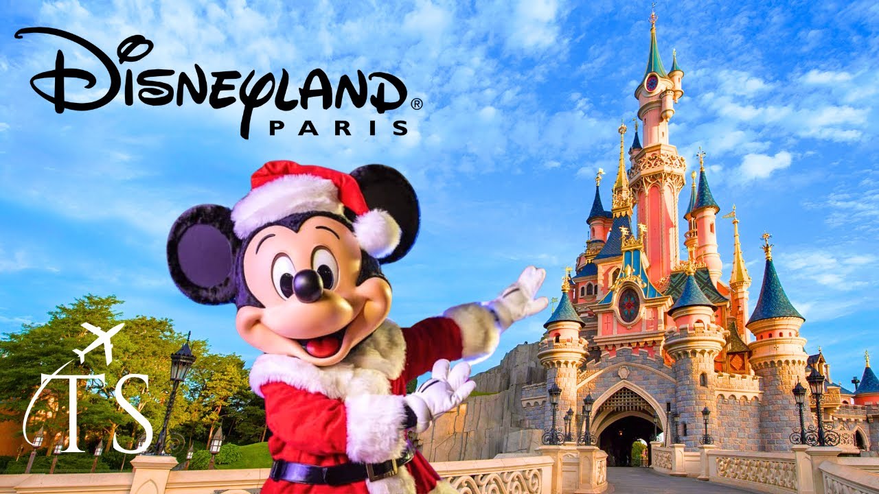 DISNEYLAND PARIS CHRISTMAS WALKTHROUGH DECEMBER 2024 | FULL DISNEY PARK TOUR [4K]