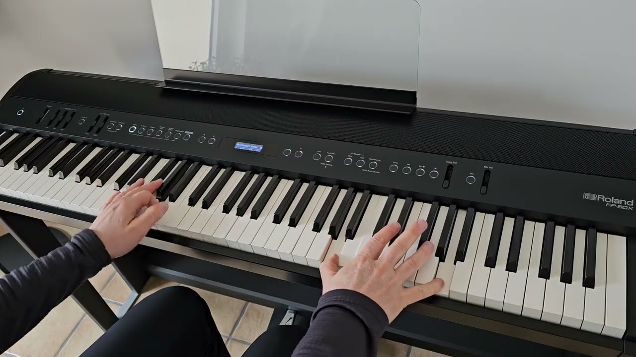SUNSET GLOW by Sven Voolstra (with free piano sheet music)
