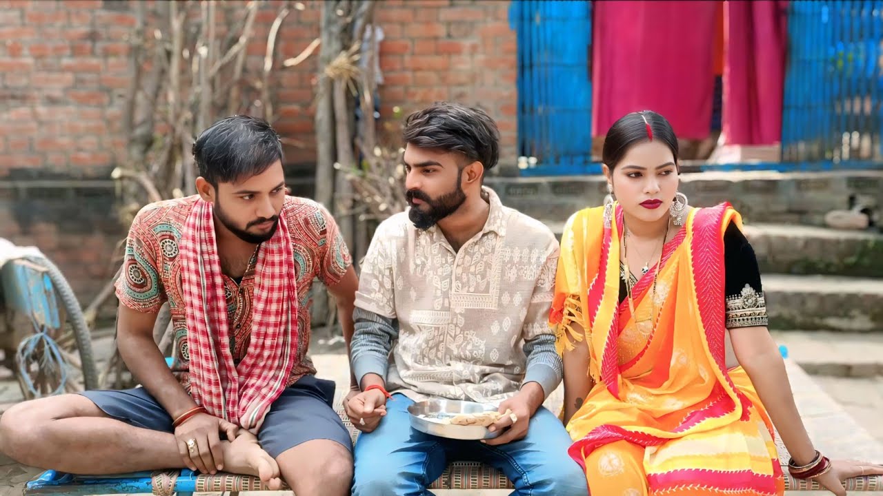 सास पतोह में झगडा 😂#@GarimaActres अवधी कॉमेडी वीडियो#trending #comedy 