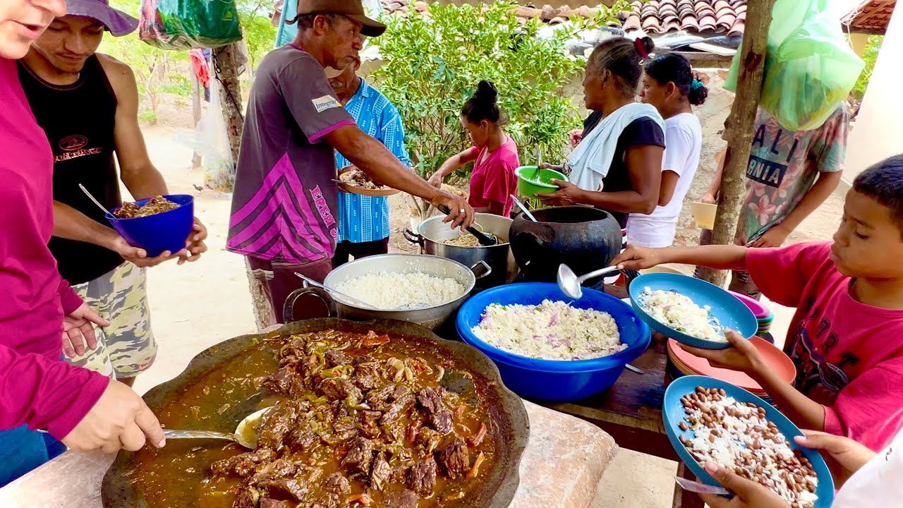 ALMOÇO NA ROÇA, CASA DE “BIA” COMUNIDADE SANHARÓ 