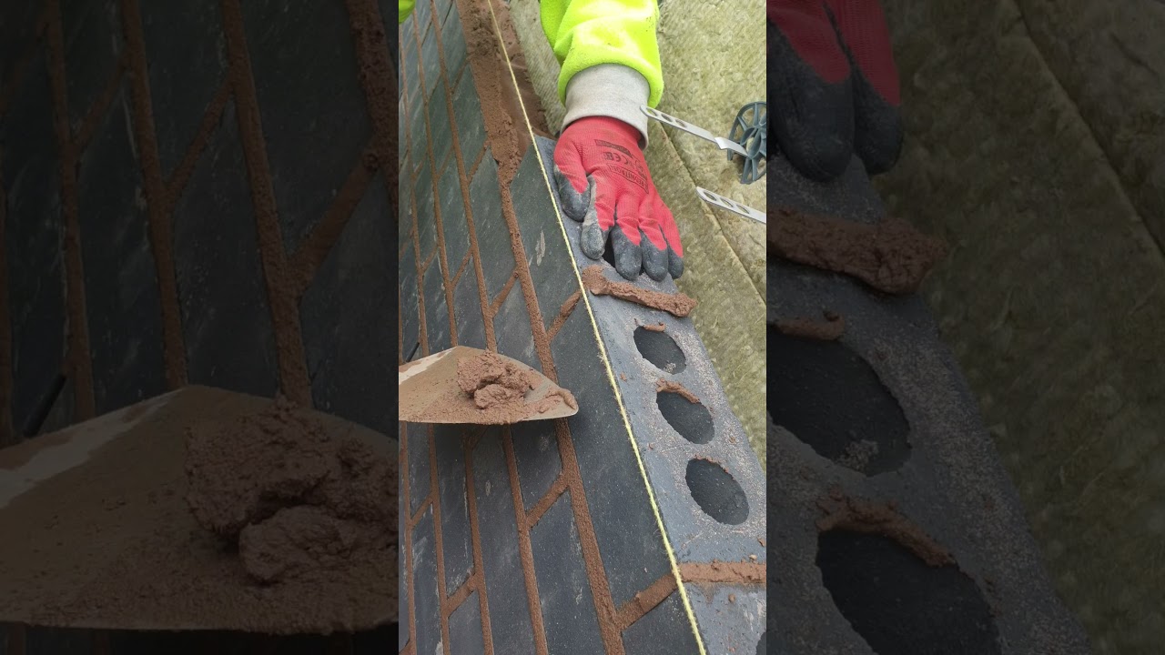 satisfying laying blue engineering bricks uk 🇬🇧  #bricklayer #bricklaying