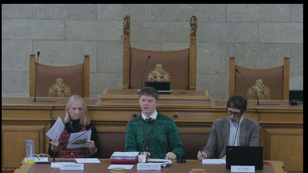 Торговый центр «Чорлтон-сквер» и комитет по планированию городского совета