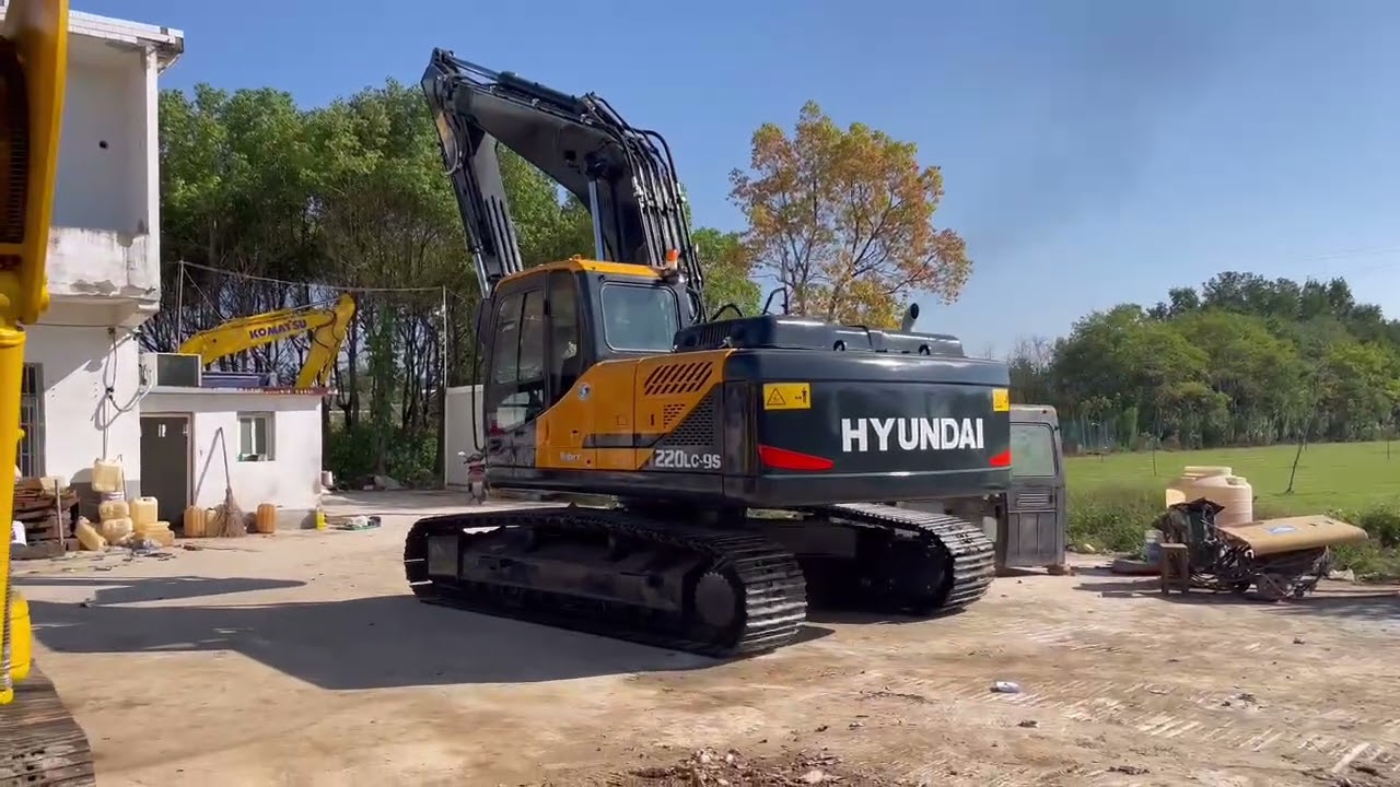 Freshly Refurbished Used Hyundai 220 Excavator | Job-Ready