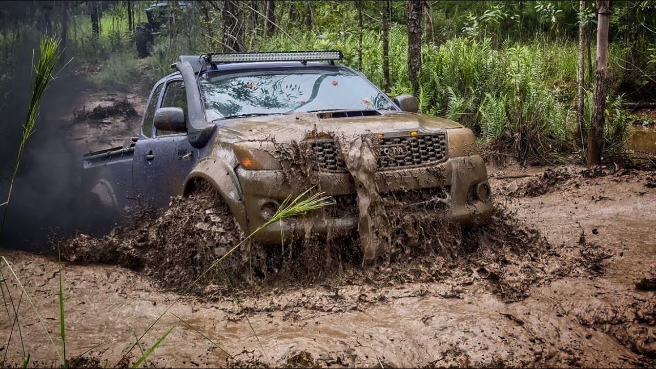TRILHA 4x4 CHUVA E MUITO BARRO Sideropolis SC troller, willys, toyota, f75