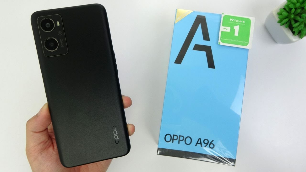 Oppo A96 Unboxing Snapdragon 680, 90Hz Display | Hands-On, Unbox, Antutu, Camera Test