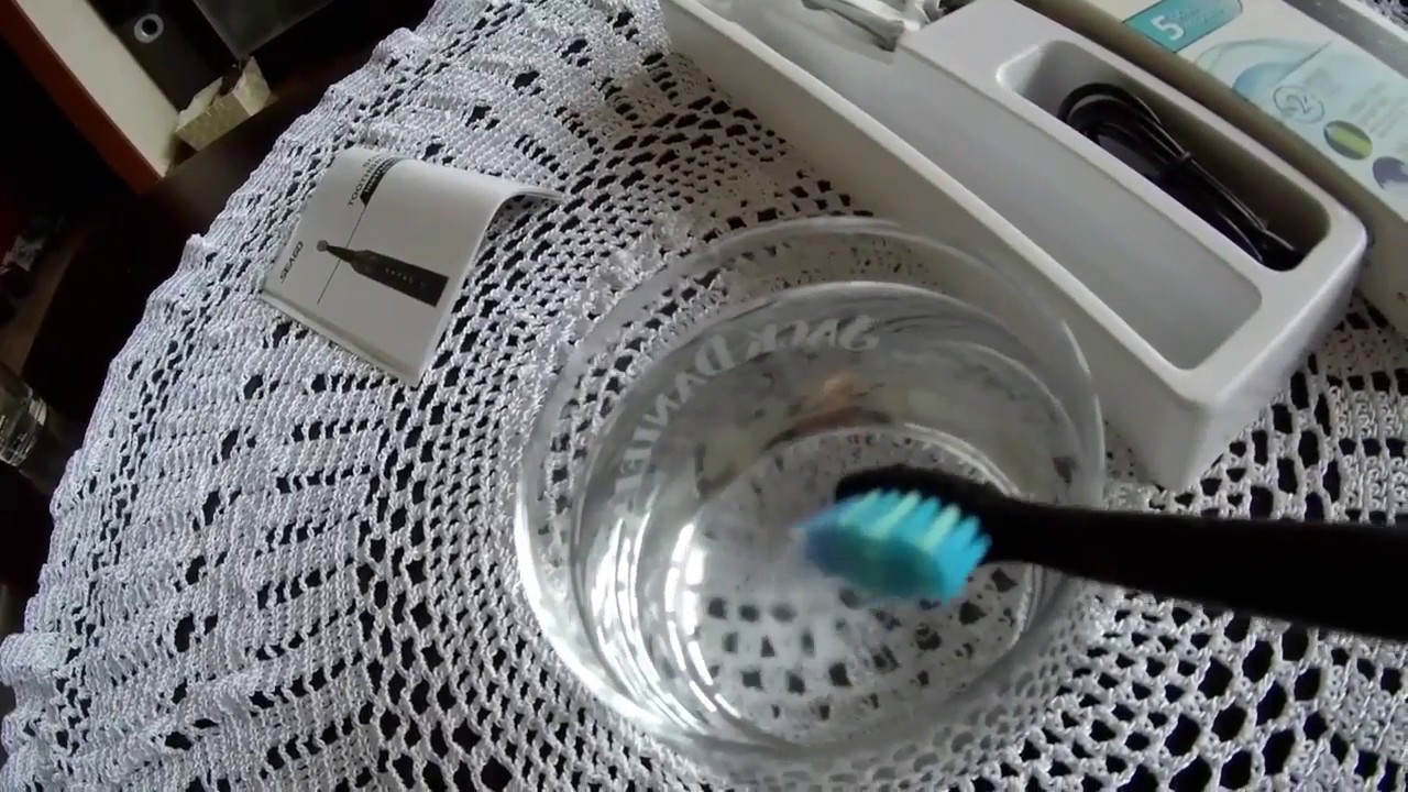 SEAGO 507 SZCZOTECZKA SONICZNA  TEST SZKLANKI WODY