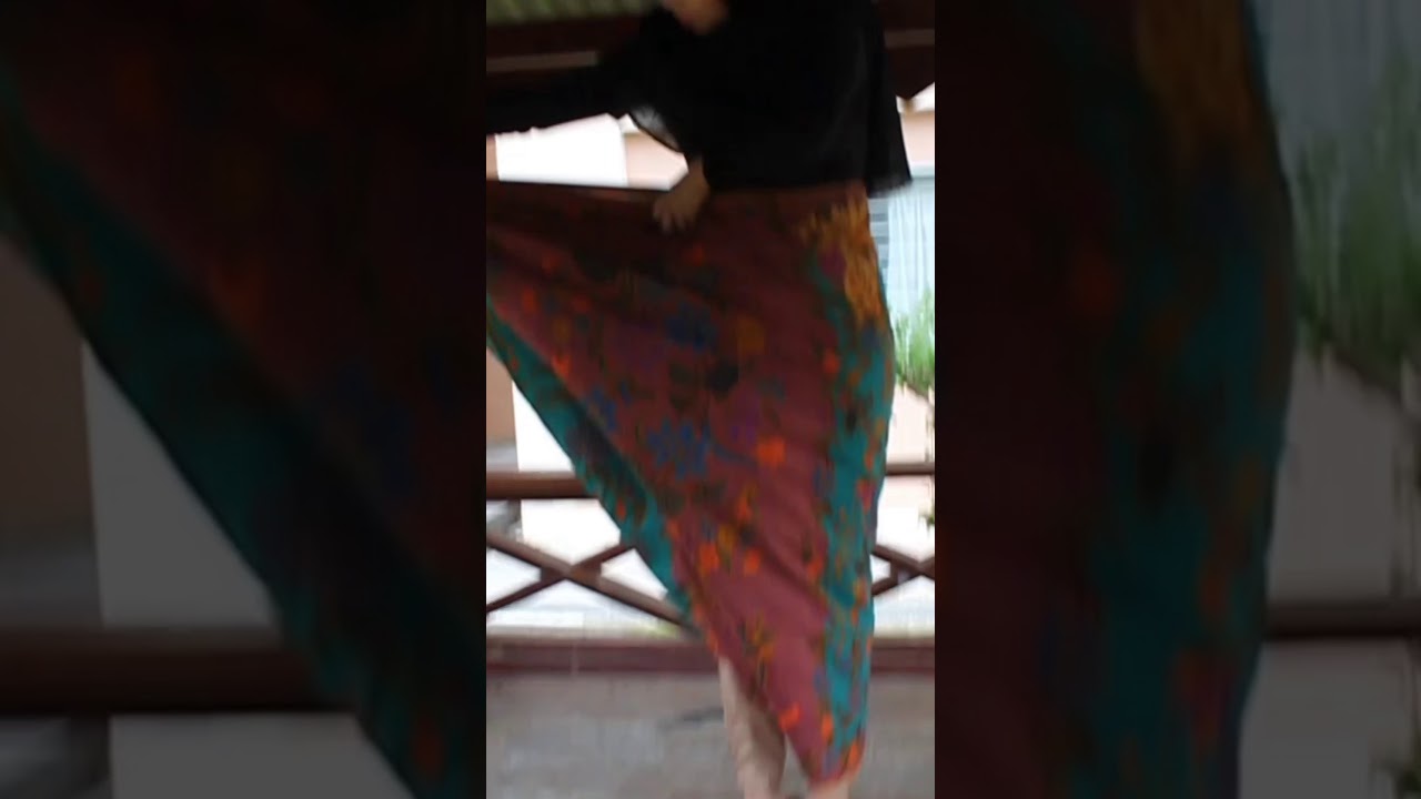 4 ways to wear kain batik