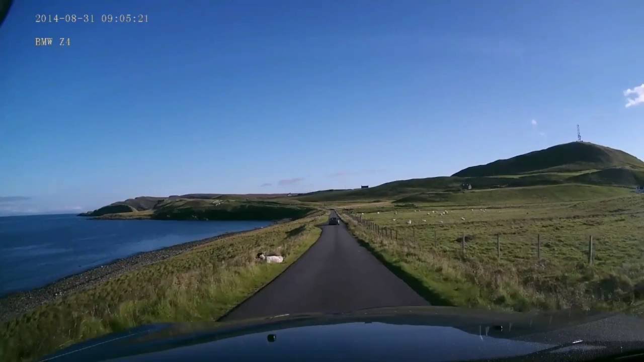 Isle of Skye - Stunning north coastal loop drive from Uig to Portree