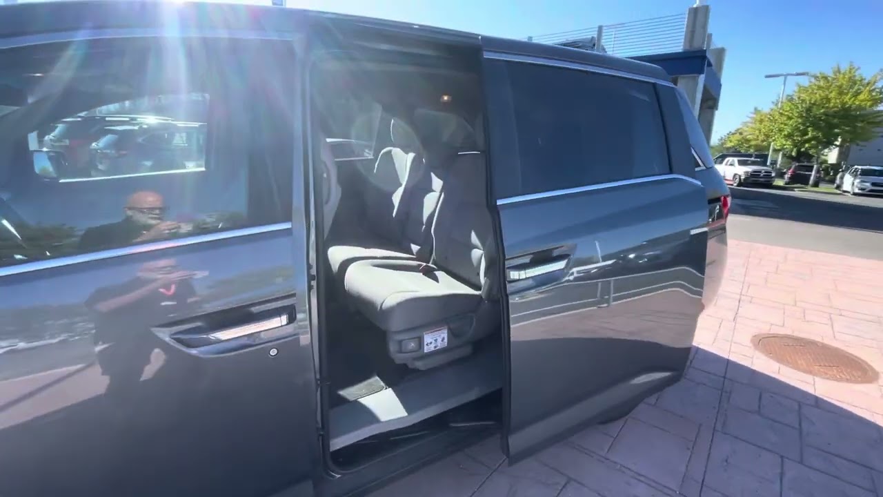 2011 Honda Odyssey for Emilee