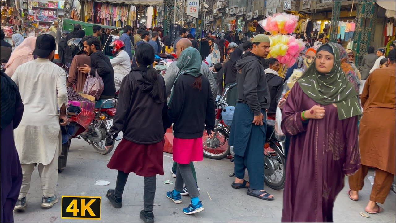 Lahore 🇵🇰 Timeless, Energetic Streets | Crowded Inner City Walking Tour 4K