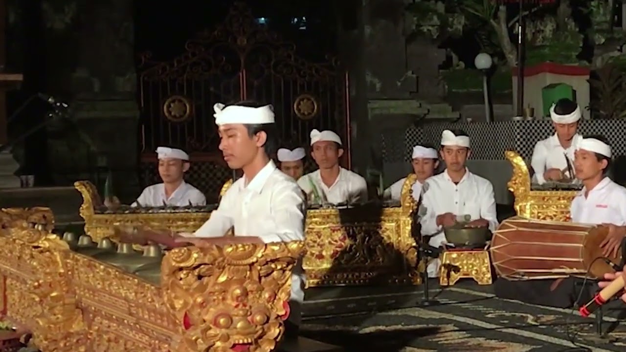 Tabuh Lelonggoran Desa Kedis oleh Seka Gong Banda Sawitra