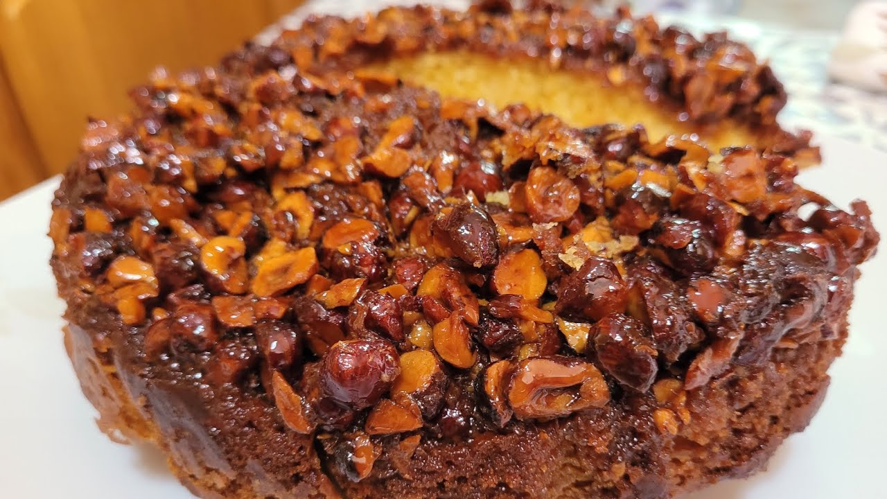 TORTA MORBIDA RICOPERTA CON CROCCANTINO DI NOCCIOLE bella buona e irresistibile 💯 