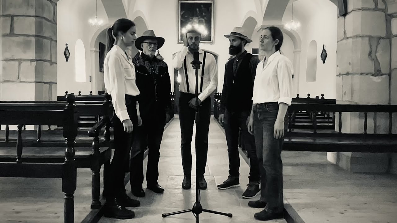 The Gospel Convicts - Down In The River To Pray