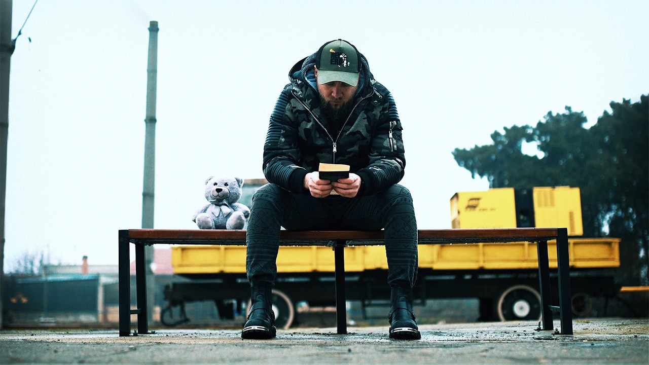 Rebrain &ndash; Waiting on You (Official Music Video)