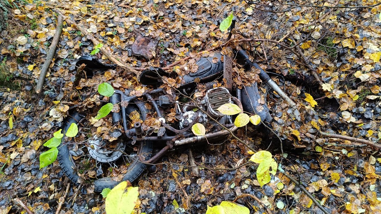 Нашел мотоцикл в лесу! Ремонт и поездка. Find bike in forest: repair and ride!