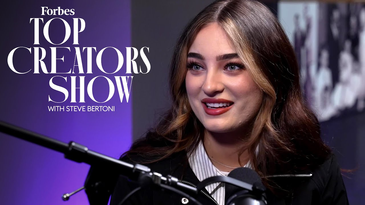 Savanah Moss's Videos Are Creepy, Weird, And Get Billions Of Views