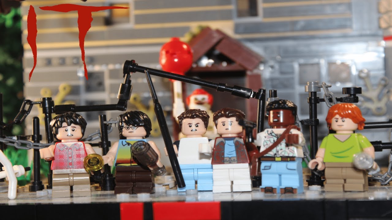 I recreated WELL HOUSE from IT in LEGO
