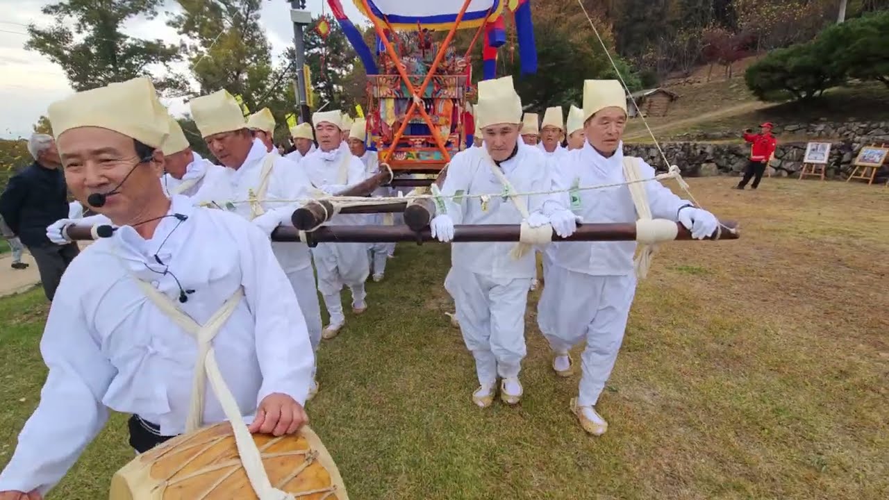 제12회 한국전통상례문화 전승 및 세계화 방안 국제학술제 설화리 상엿소리 나라얼 연구소 경산 상엿집 공연 2025 11,08 앞소리: 설화리 상엿소리 5대 이수자 임해만