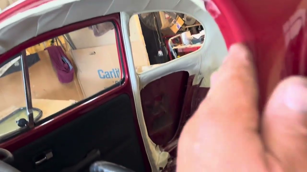 1970  VW Beetle Glass installation
