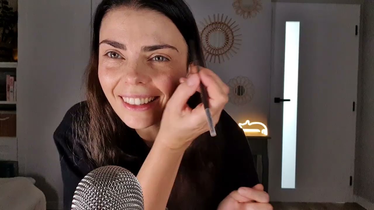 ASMR: My Everyday Makeup Routine || Mój makijaż na co dzień ASMR 💅🦋🎨
