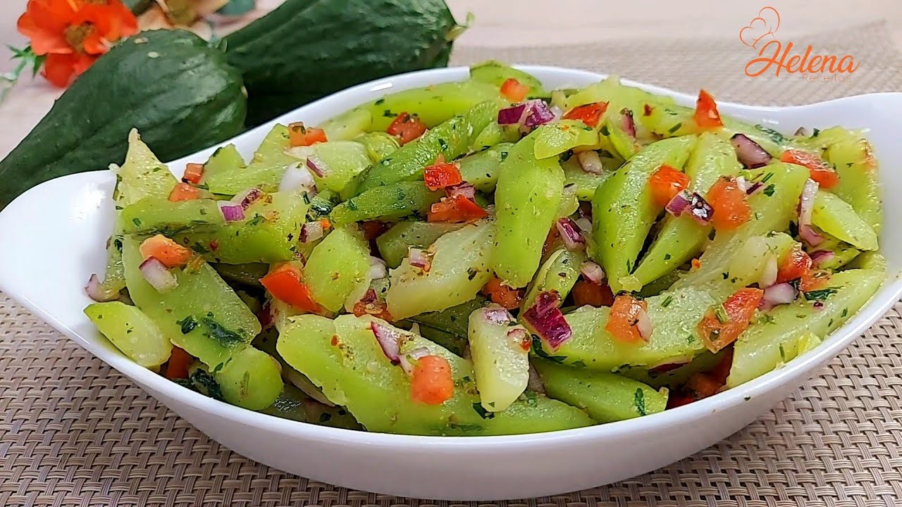 COMO FAZER SALADA DE CHUCHU COM MUITO SABOR - Diga adeus ao chuchu sem graça  - Helena Receitas