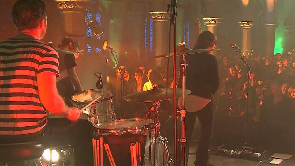 The Vines 'Animal Machine' Live At The Chapel