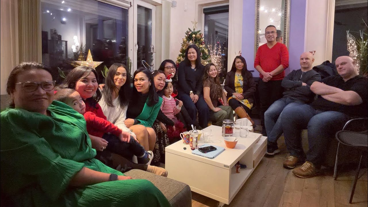 CHRISTMAS DINNER FAMILY SIMARMATA AT FAM. MITHA SIMARMATA HOUSE IN GELDERMALSEN - HOLLAND