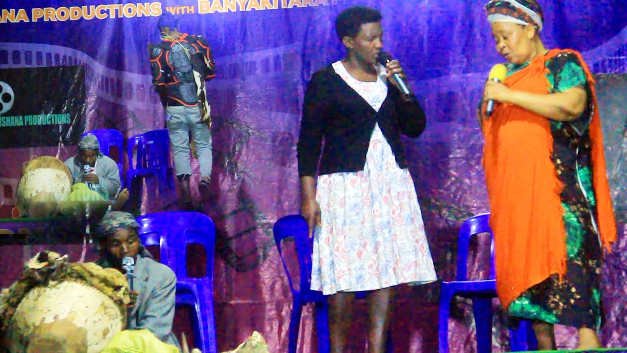 Bamuda Yaza Omubafumu Kwiba Omusheija wa Kenema Ruboroga - Esente Yekikazi Stage Play