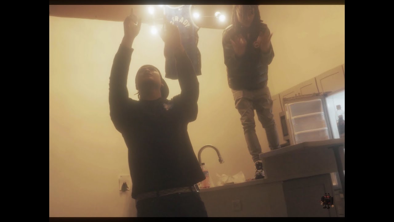 KALOY- ssPRAY (Official Music Video)