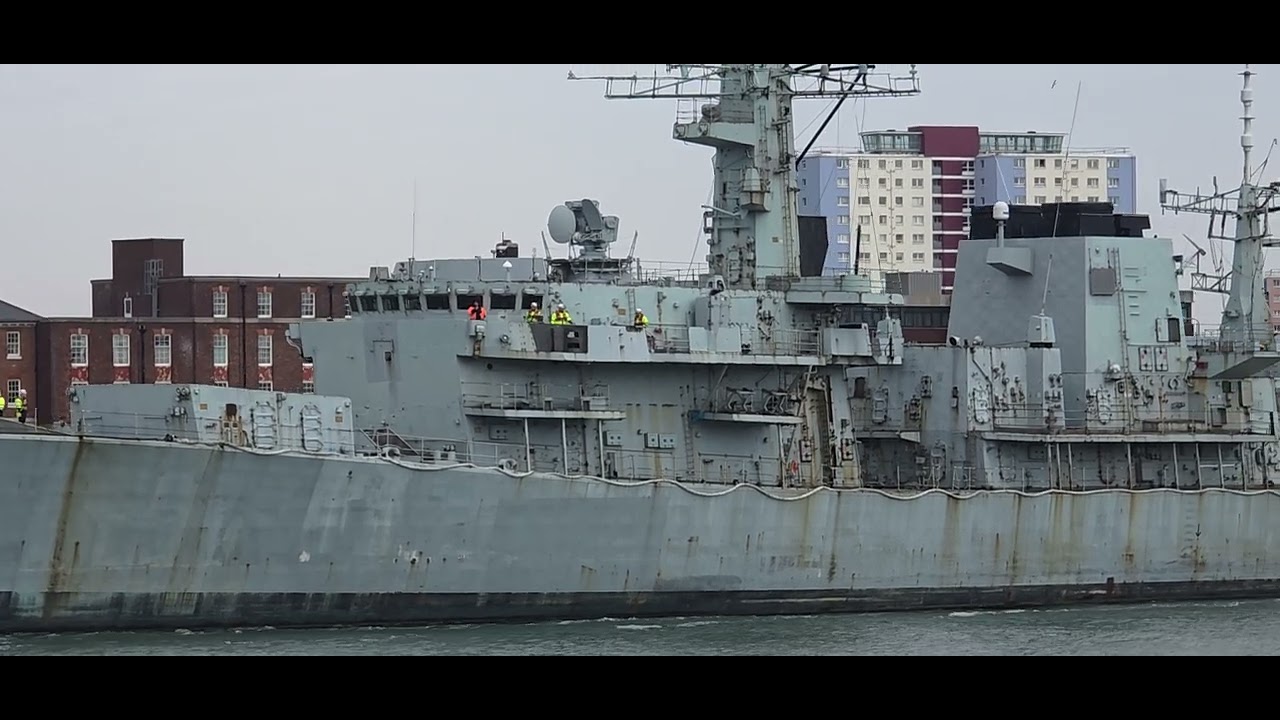 HMS MONMOUTH 🇬🇧 being towed away for scrap