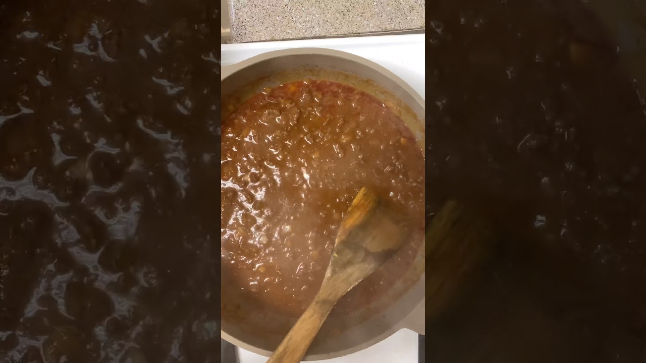 Хот-дог в стиле Кони-Айленда с чили #hotdogchili #coneydogs #foodblogger #homecook #easyrecipes #...