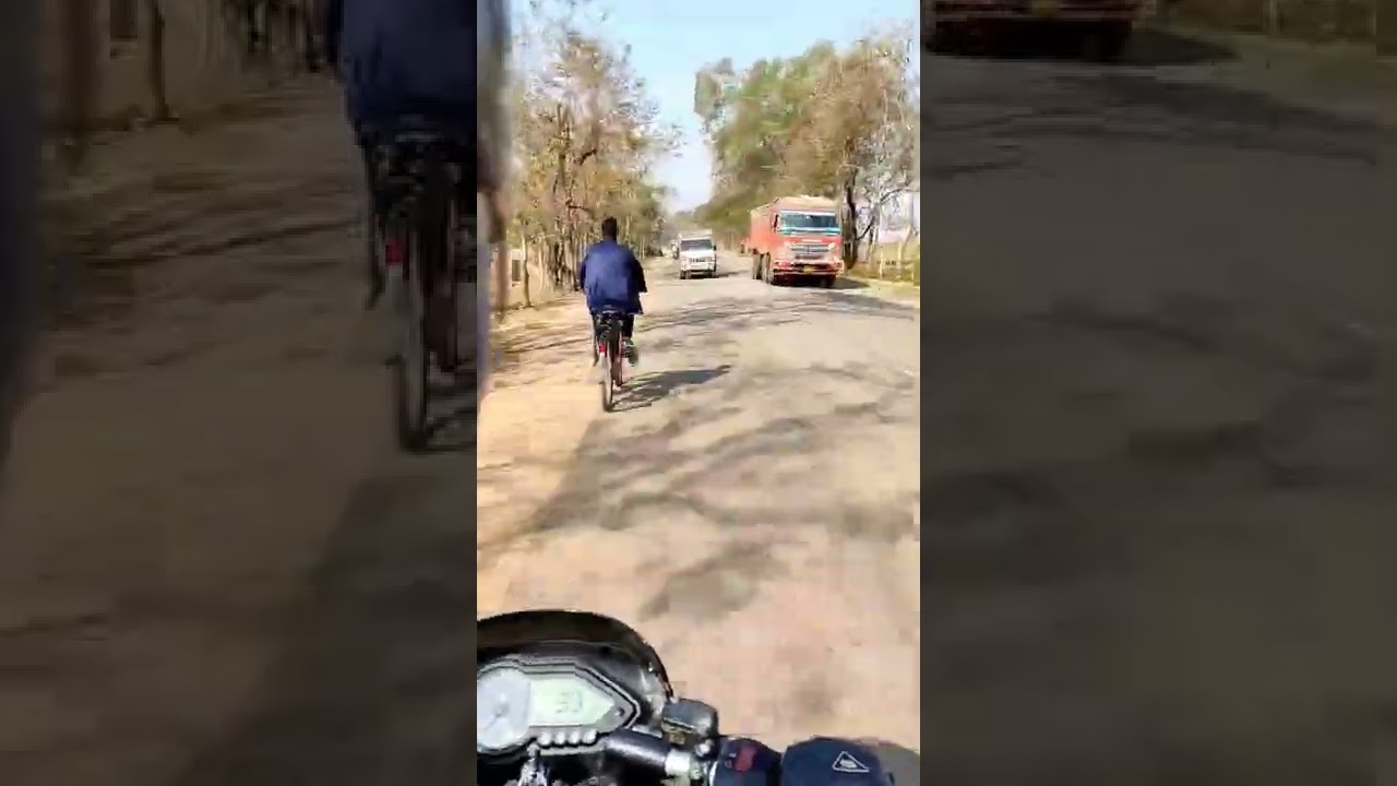 Road rage, bike on NH23