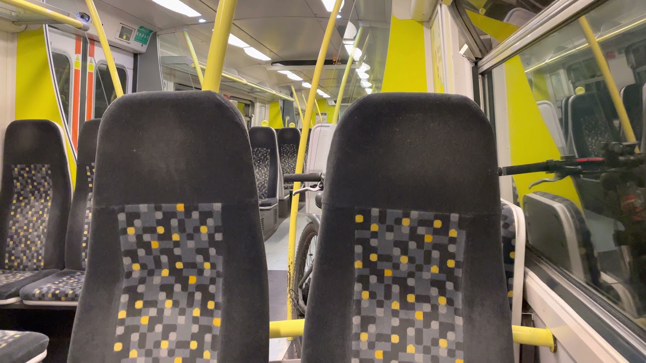 Travelling on Merseyrail 508 115 from Conway Park - Birkenhead Park 21/03/21
