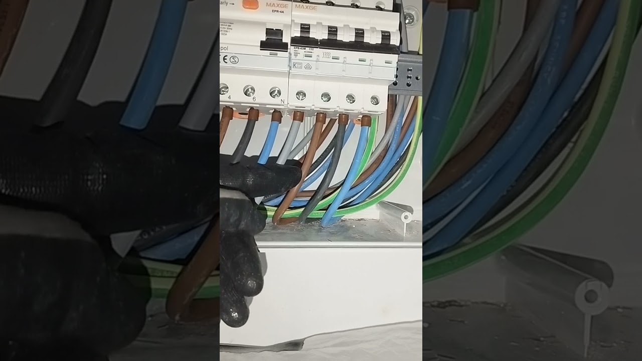 Como instalo cargador de coche eléctrico trifásico en vivienda unifamiliar?? 👉 Juan Castro 👉 V2C