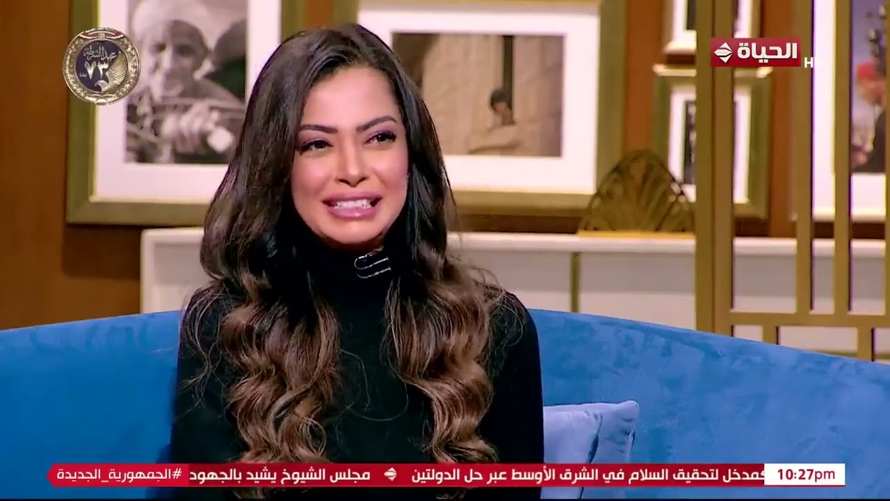 لايمكن بعد 21 عام واحدة تنفصل عن زوجها  -  داليا مصطفي تجيب عن سبب انفصالها في واحد من الناس