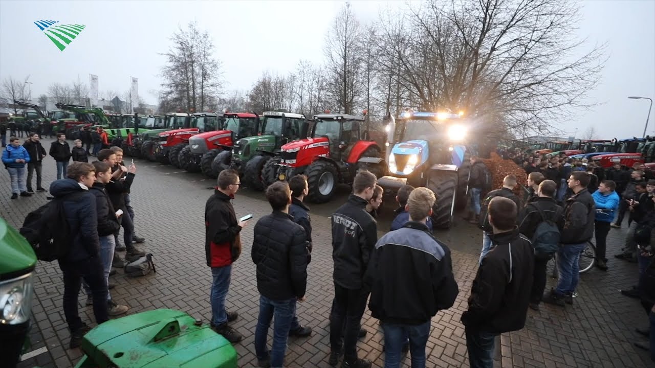 Met 146 trekkers naar school