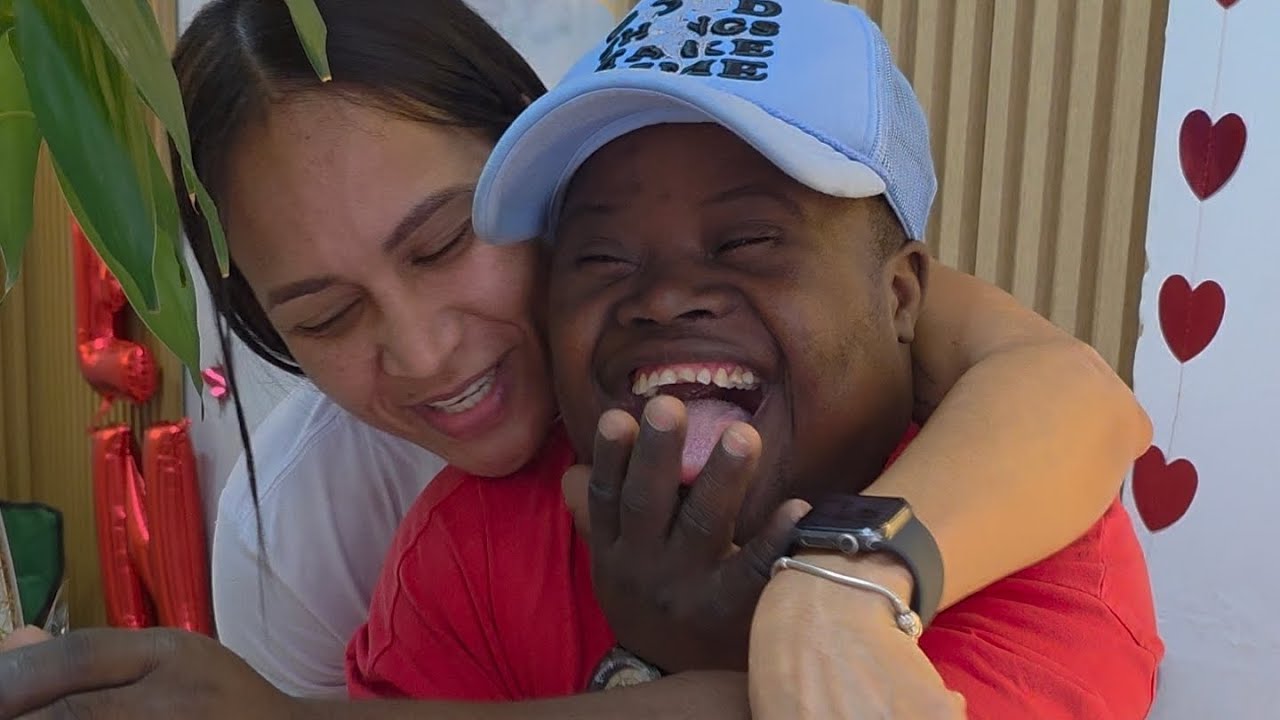 Sosa, el más viral de las redes sociales, ya fue a buscar su regalo de San Valentín. 💝🎁 #RedesSocial