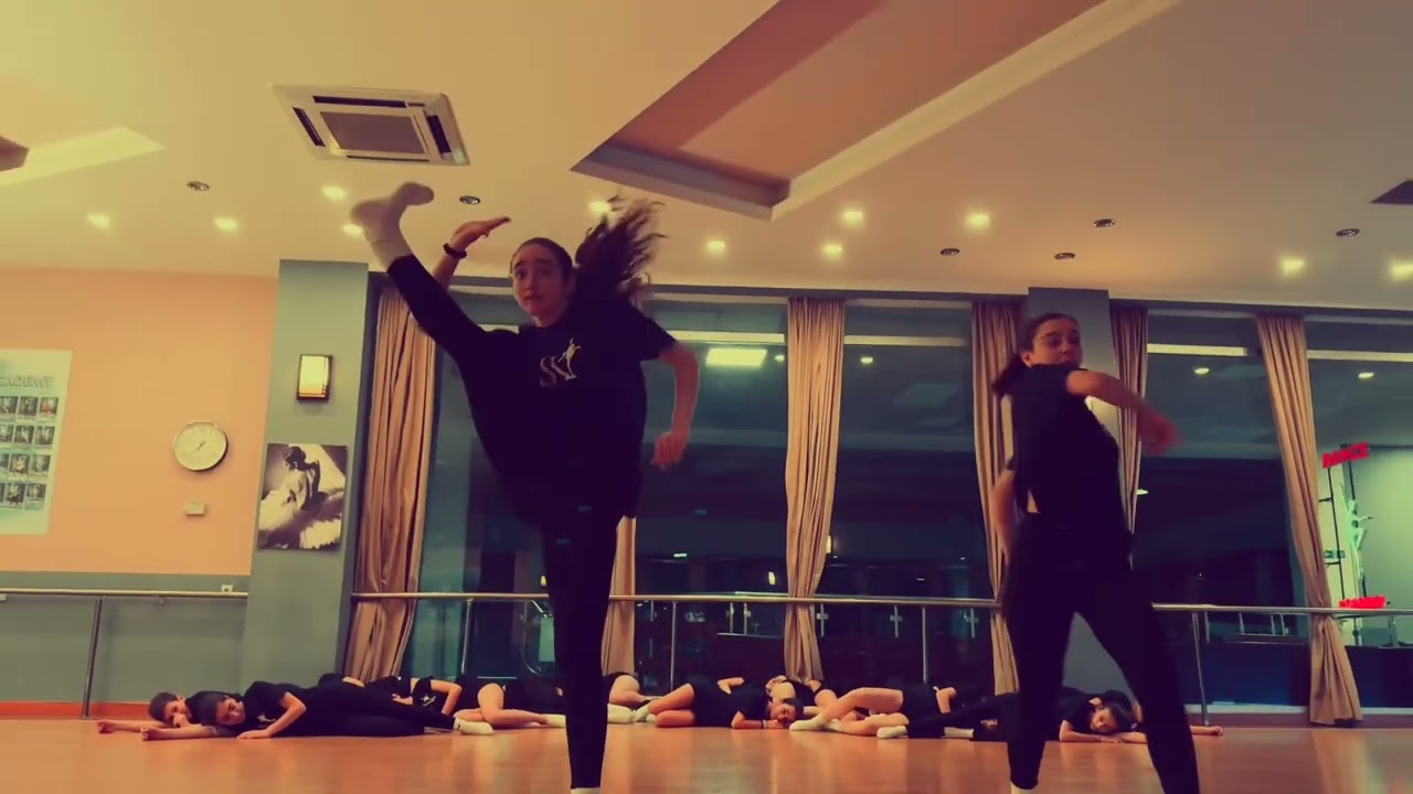 Sarik Karichashvili Contemporary Dance / Music: NF - Hope