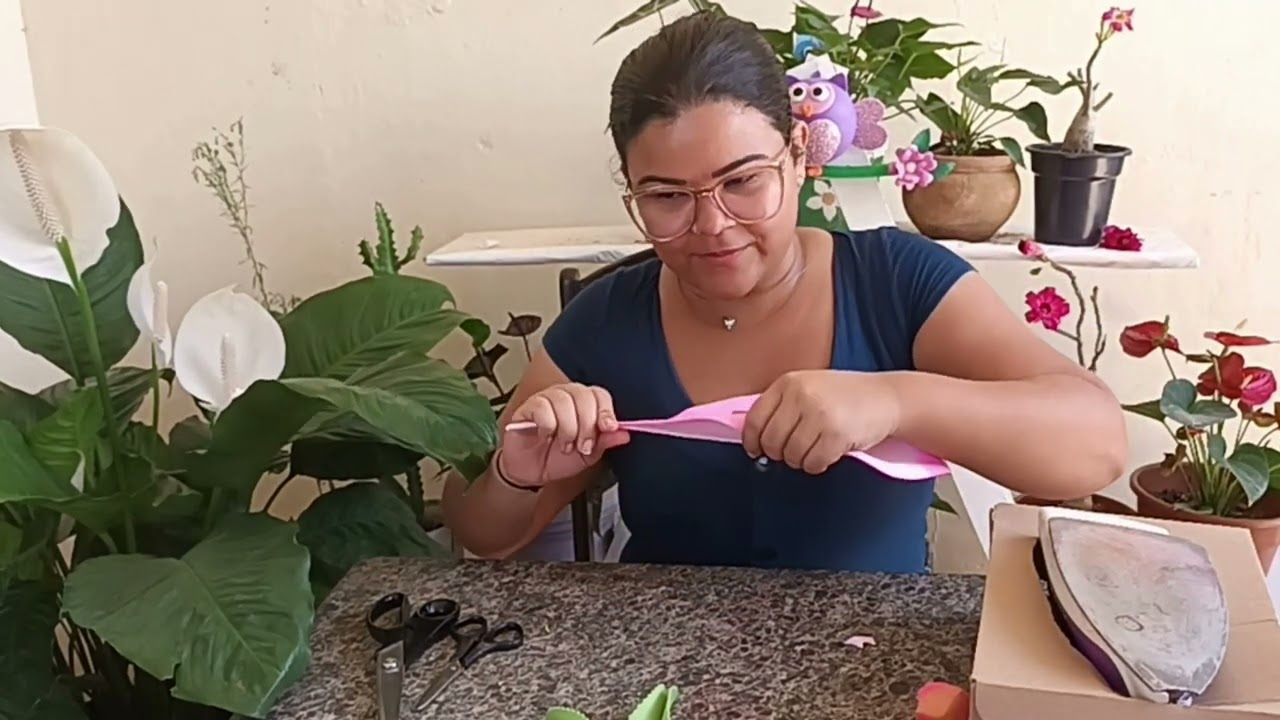 Flor de E.V.A Outubro Rosa