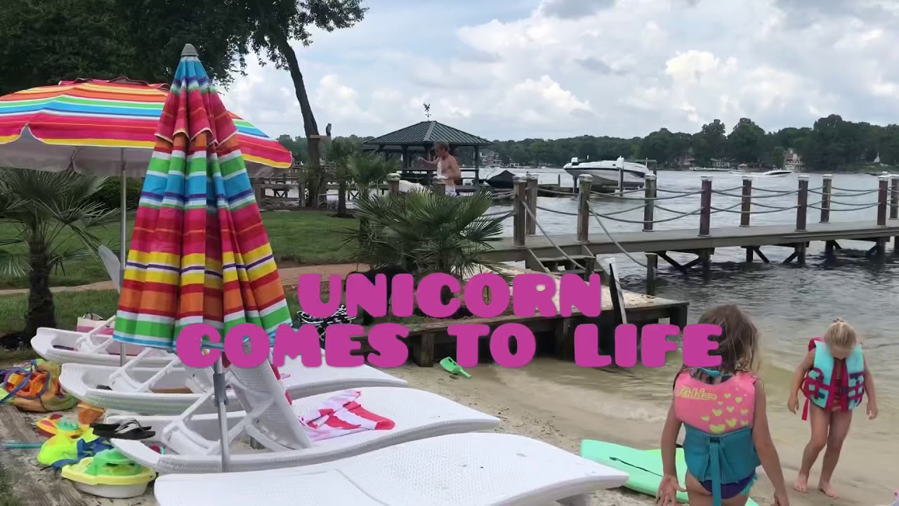 Giant UNICORN 🦄 BLOW UP