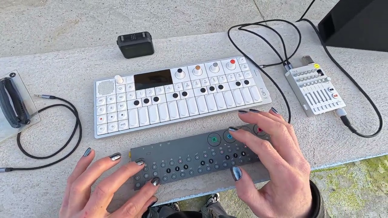 live jam session teenage engineering (part2)