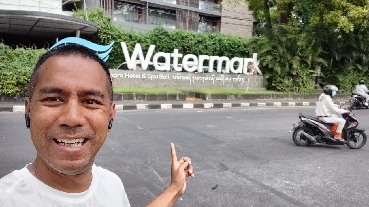 Watermark Spa Hotel Jimbaran Bali, walk with me