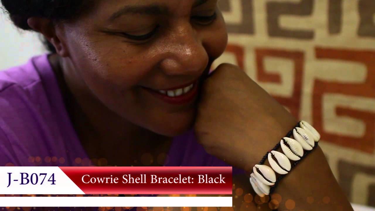 Cowrie Shell Bracelet: Black - Africa Imports