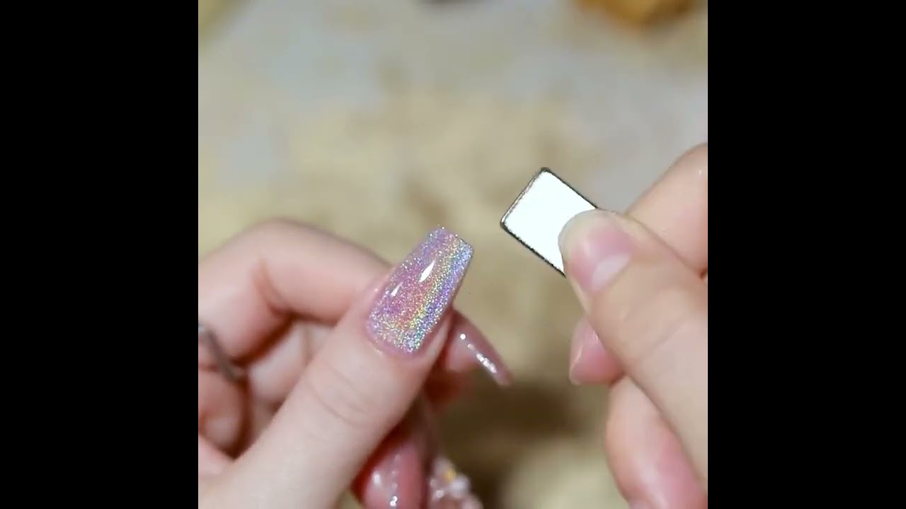 Sparkle rainbow cat eye nail art super shiny and high-density magnetic cat eye nail gel polish