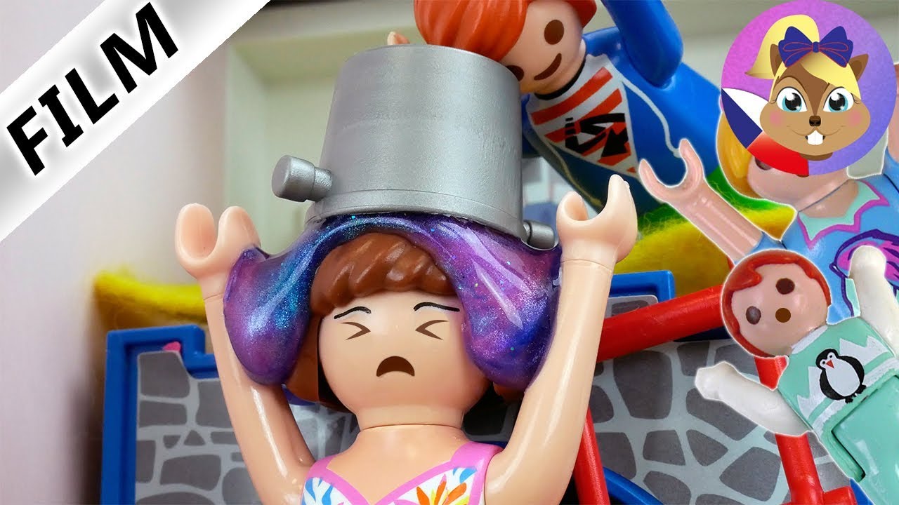 Playmobil příběh | Zlé vtípky s paní na hlídání | Sliz na hlavě a zásah policie | Rodina Dvořákova