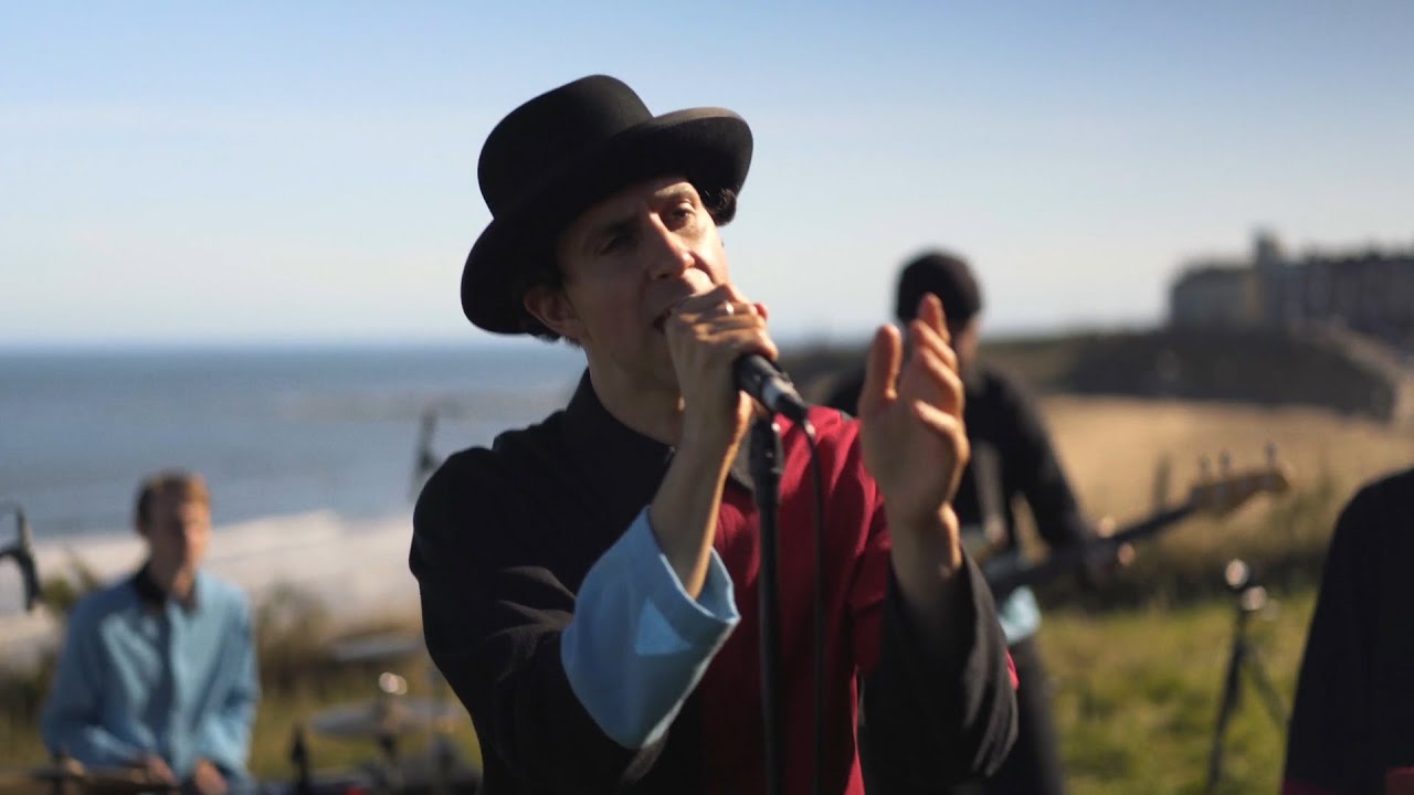 Maximo Park - All Of Me (Live From The Coast)