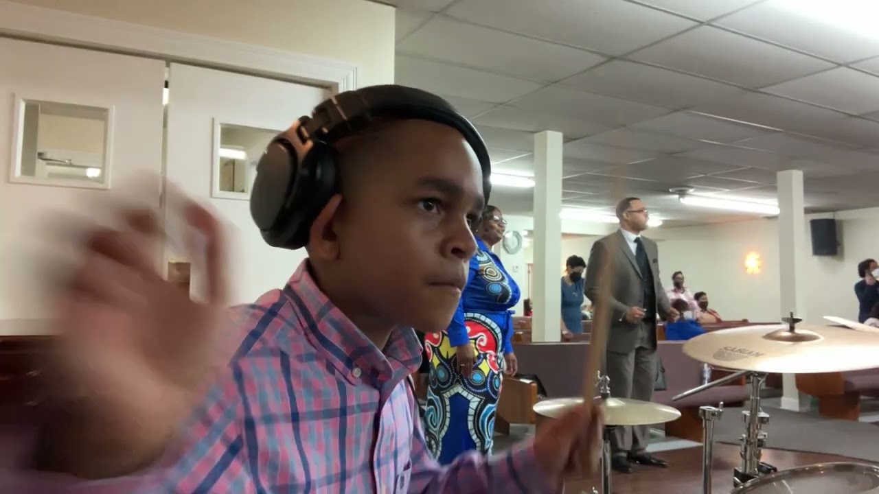 Darren Jones & Dominique Johnson evening service(must watch)