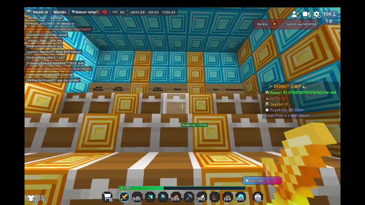 I joined the Donut SMP... but in bloxd.io