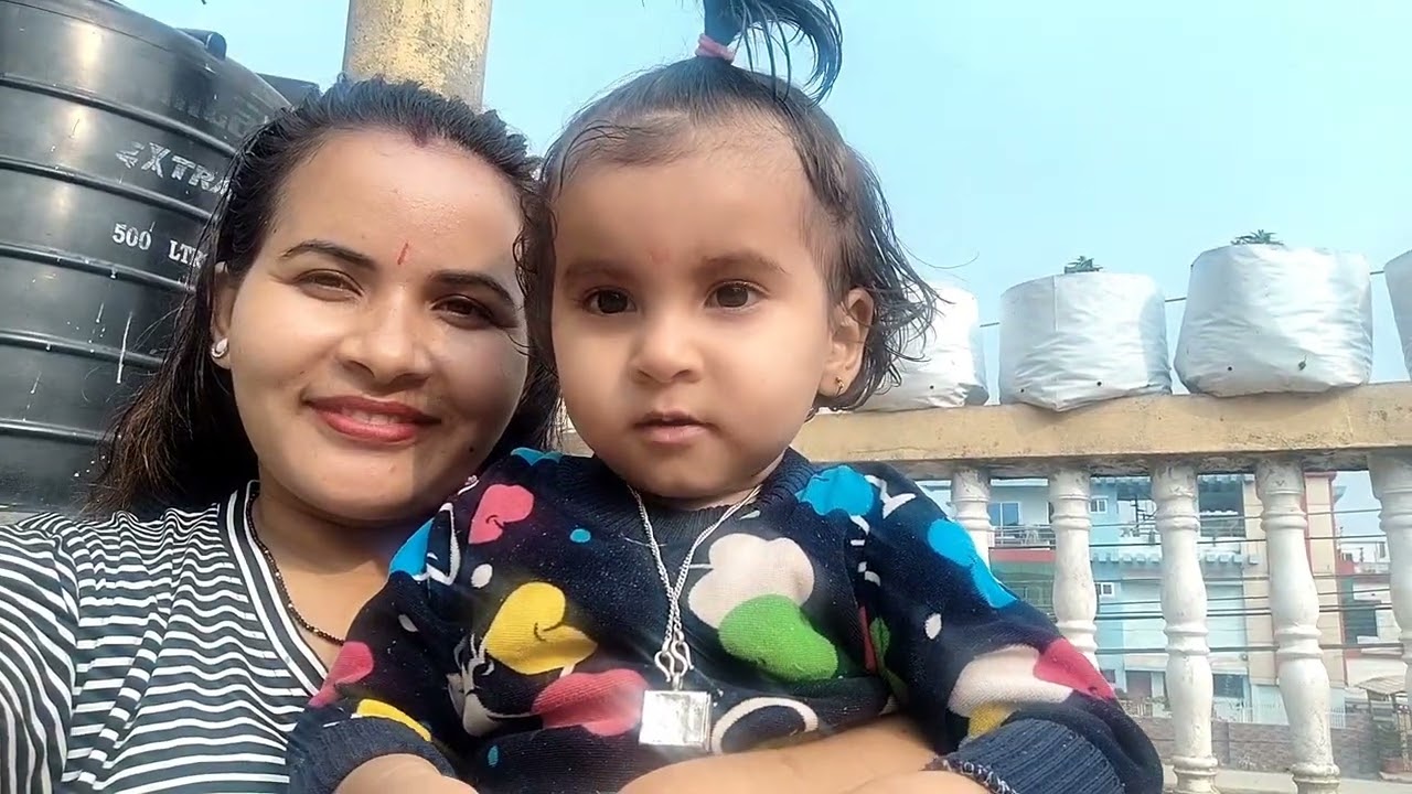 Dallyvloge Ghar ma k hunxa kaam🙈🙈😄😄😄#youtube #foryou #nepal 