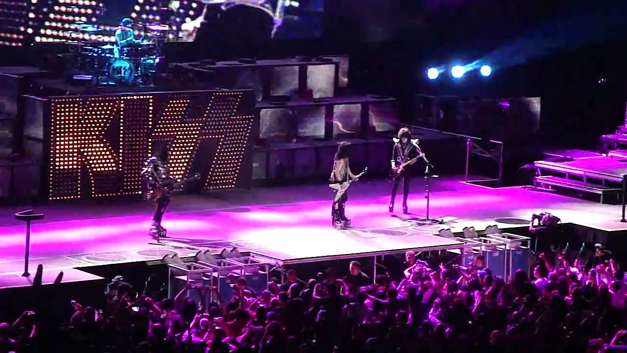 KISS - I Was Made For Loving You (Paul Fly) - Guadalajara - High Def